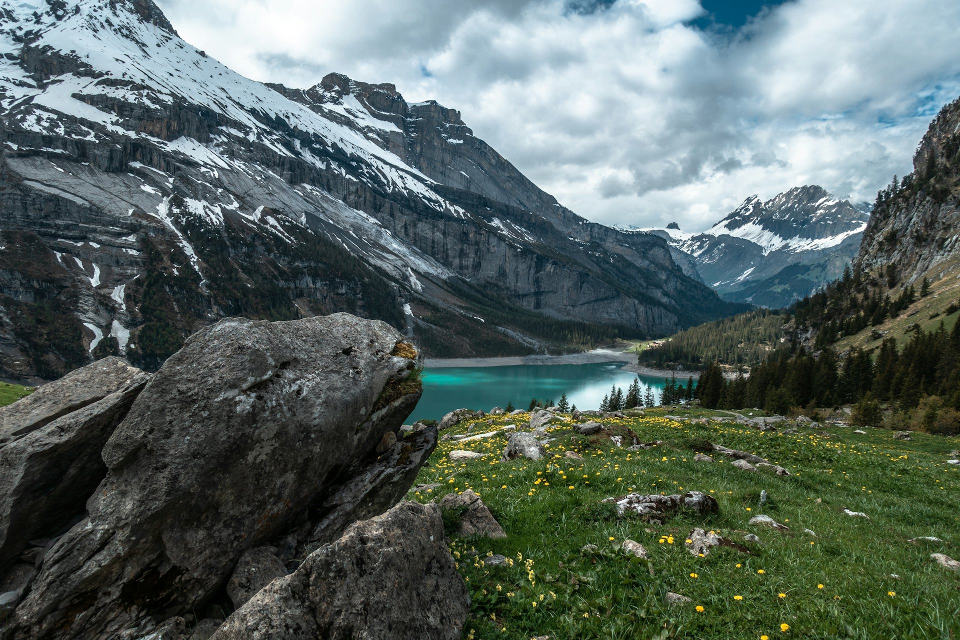 Oeschinensee bei Kandersteg in der Schweiz